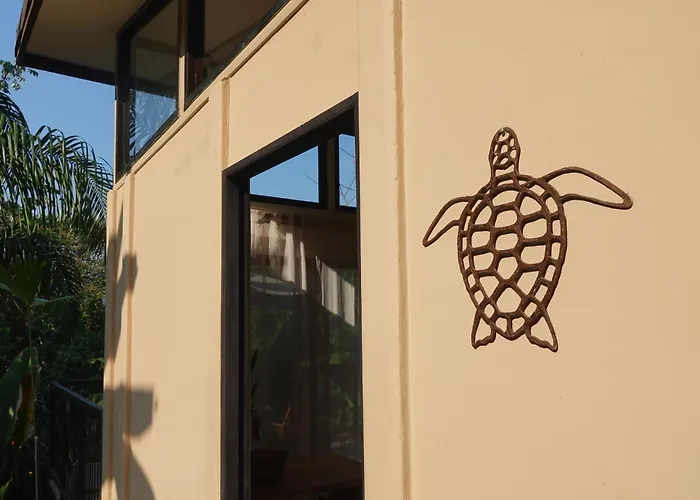 Maze Lodge